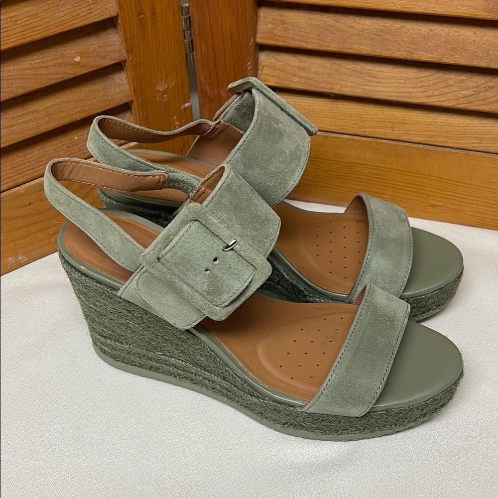 Geox Olive Suede Wedge Sandals